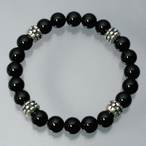 fnb-09-o